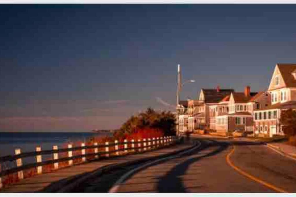 Charming Cottage Historic Falmouth Cape Cod Near Beach And Downtown 2Br 1Bath Deck المظهر الخارجي الصورة