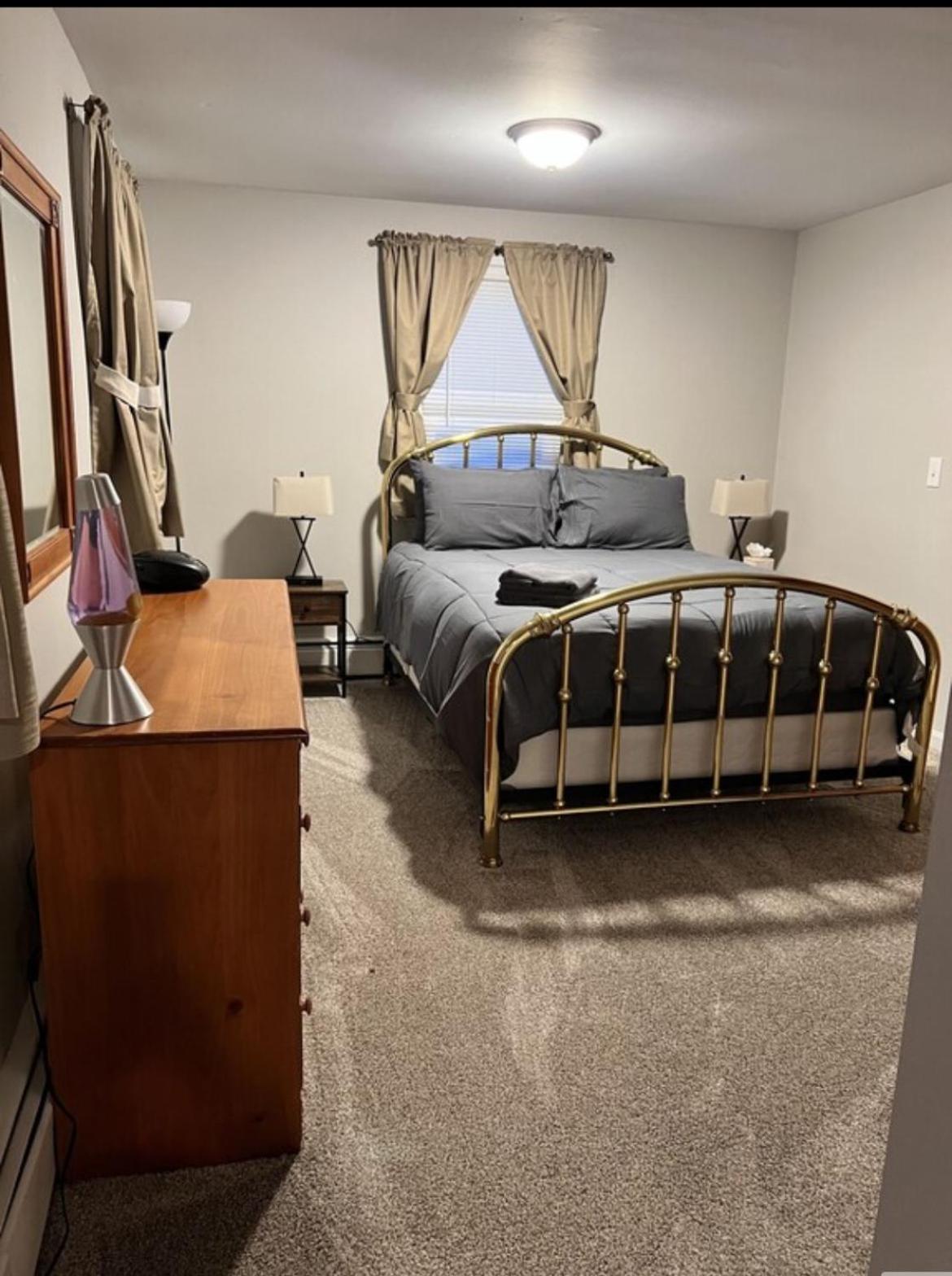 Charming Cottage Historic Falmouth Cape Cod Near Beach And Downtown 2Br 1Bath Deck المظهر الخارجي الصورة